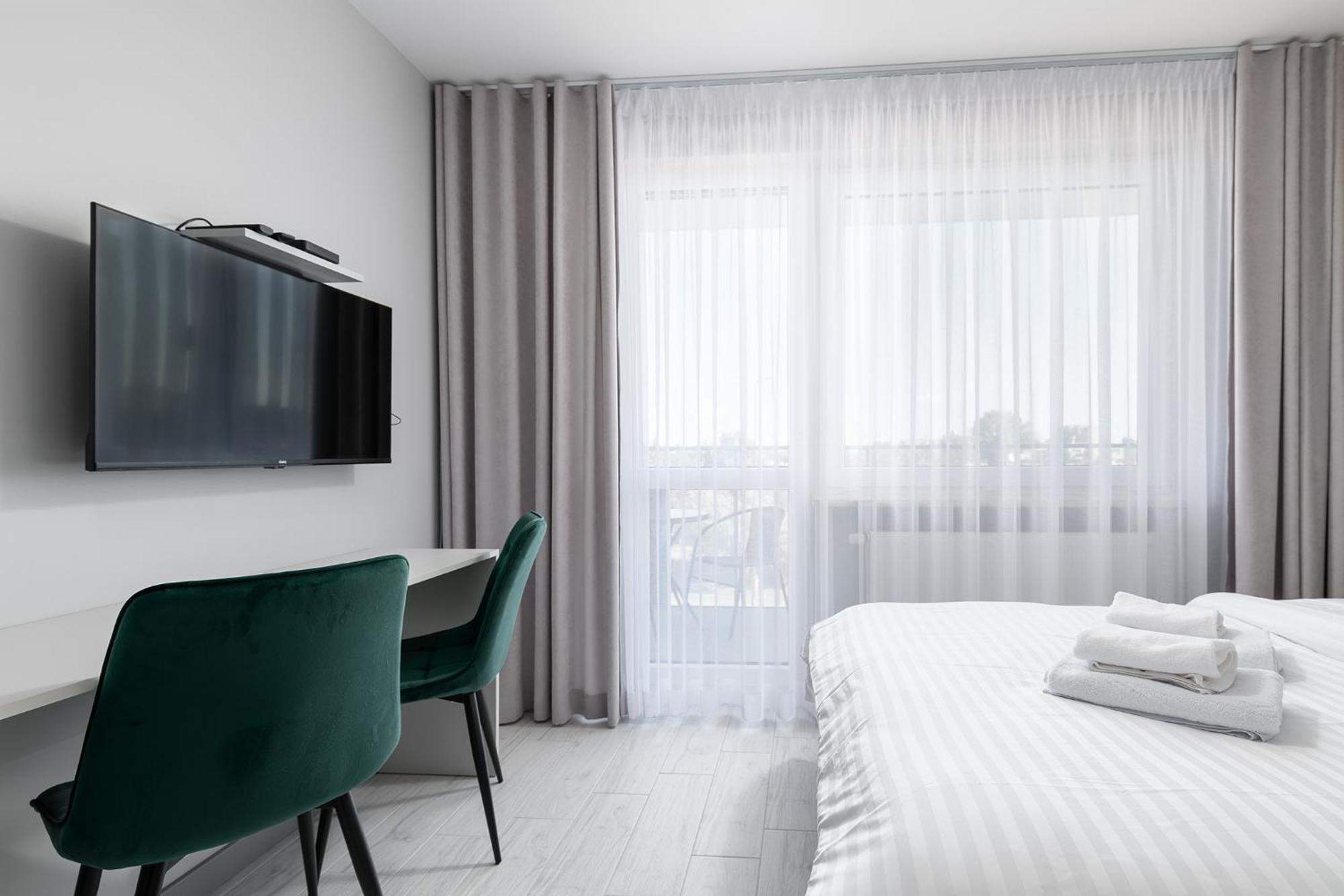 Rentplanet - Apartamenty Pileckiego Warszawa Zewnętrze zdjęcie