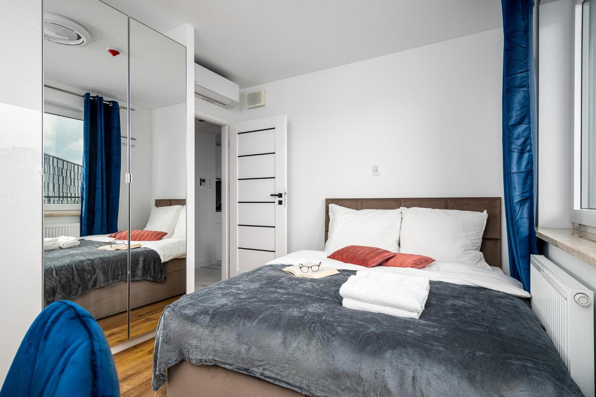 Rentplanet - Apartamenty Pileckiego Warszawa Zewnętrze zdjęcie